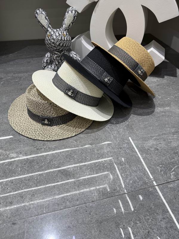 Vivienne Westwood top hat dx03